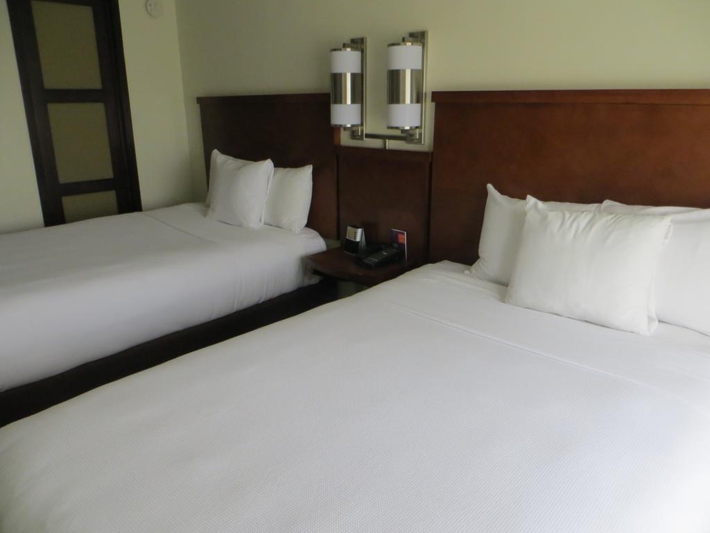 Hyatt Place Indianapolis Airport Extérieur photo