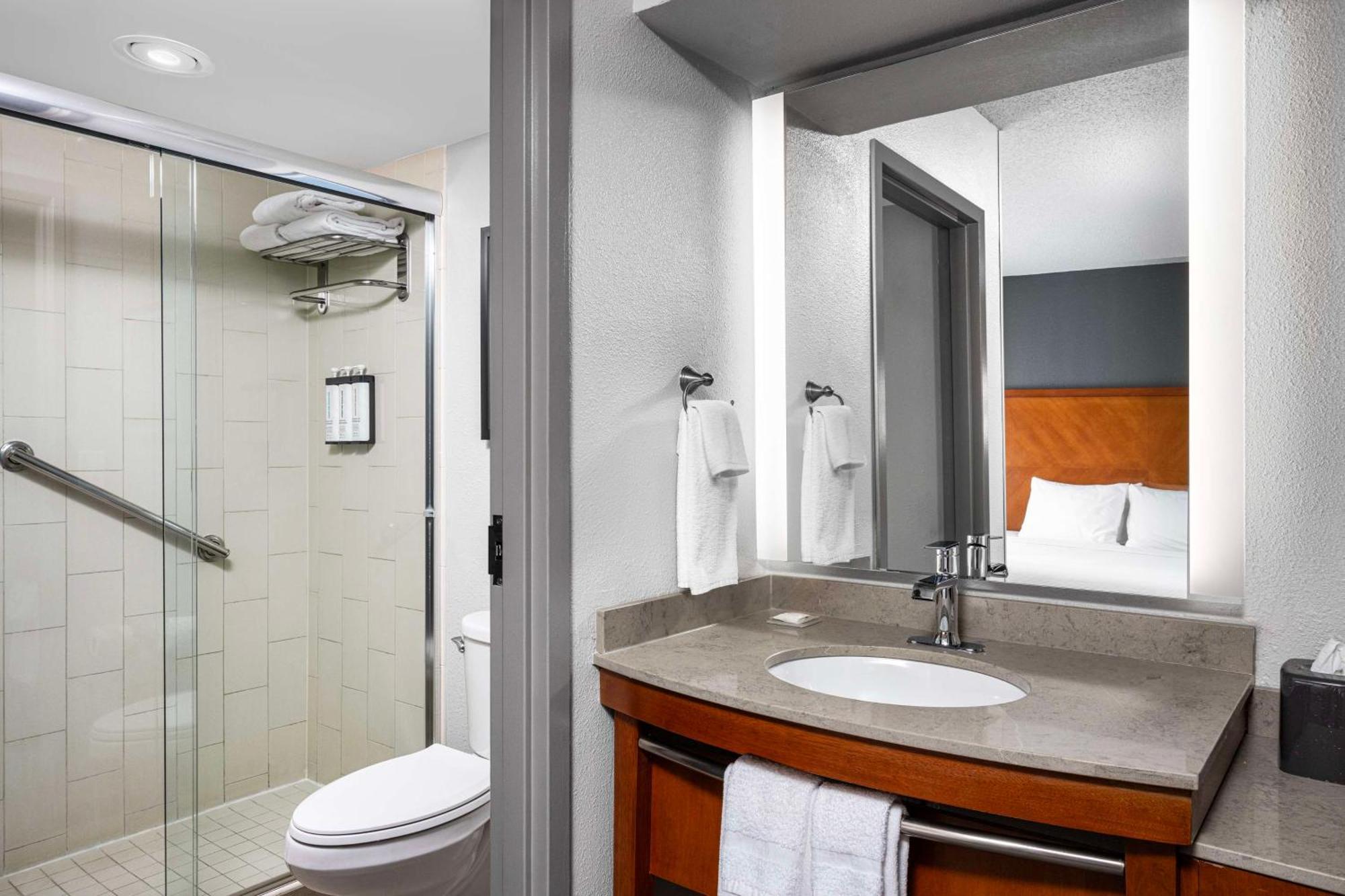 Hyatt Place Indianapolis Airport Extérieur photo